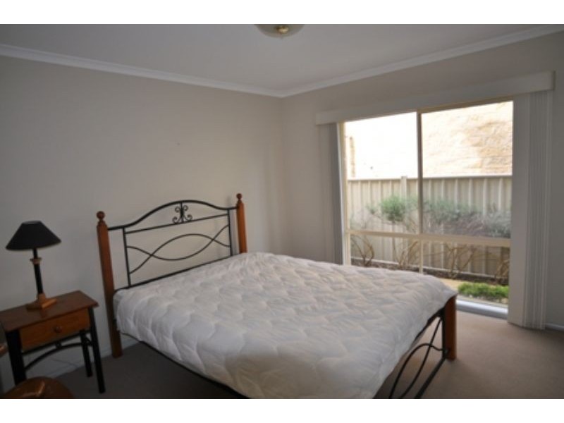 8a High St, Inverloch VIC 3996