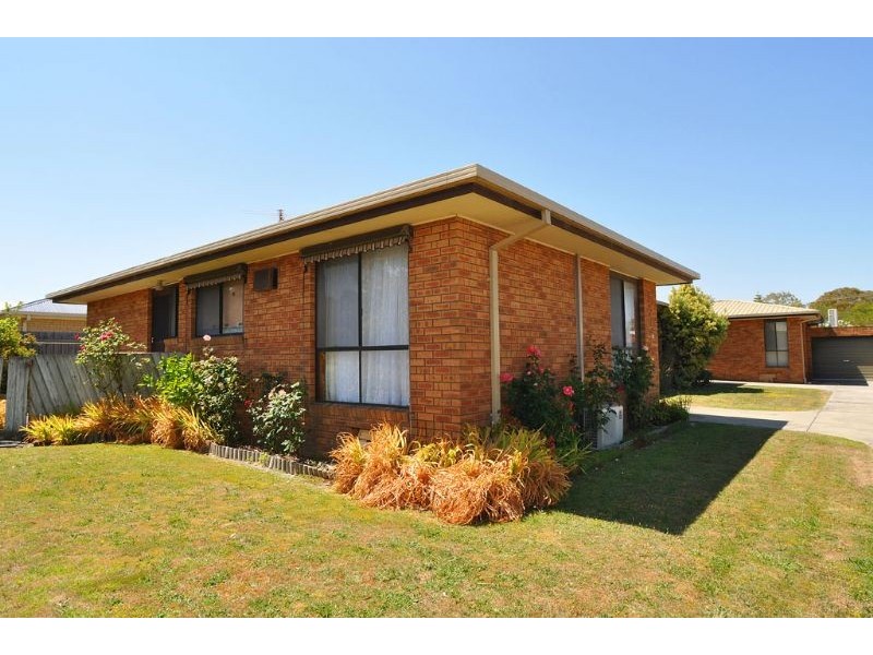 1/6-8 Powlett St, Inverloch VIC 3996