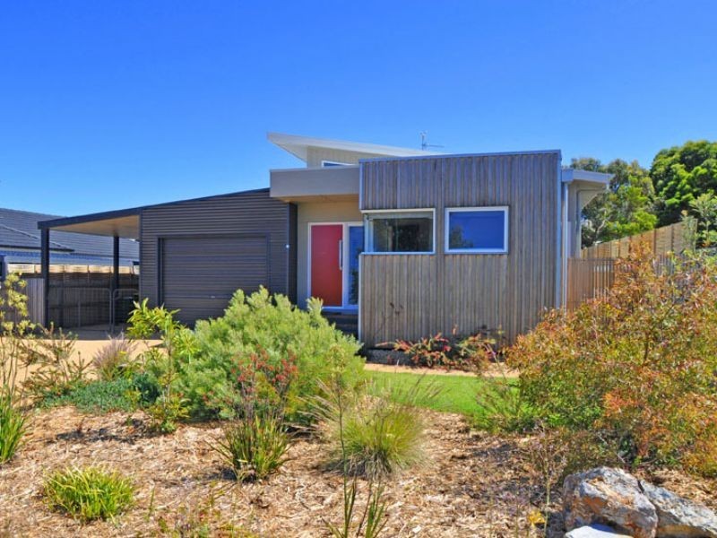 13 Couta Court, Inverloch VIC 3996