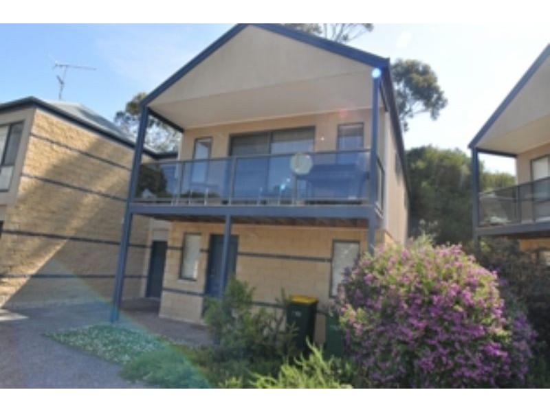 2/20-22 Kathryn Close, Inverloch VIC 3996