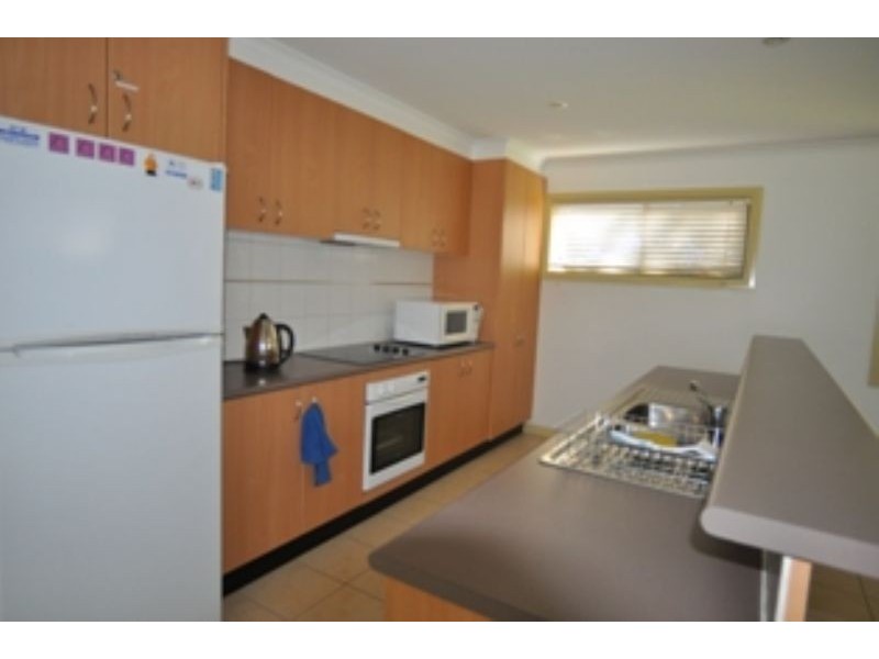 2/20-22 Kathryn Close, Inverloch VIC 3996