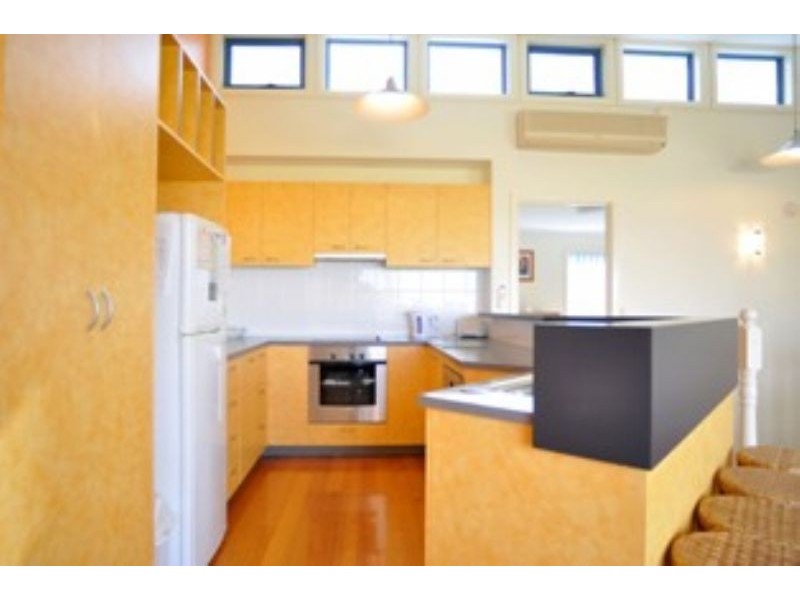 2/7 Pier Road, Inverloch VIC 3996