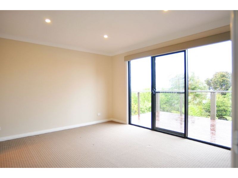 2/6 Russell St, Inverloch VIC 3996