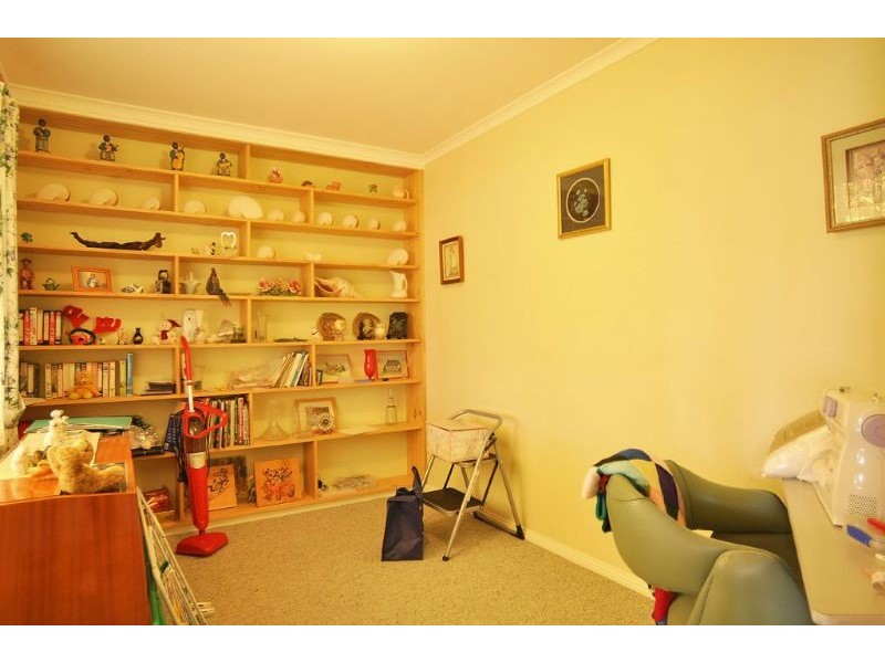 4 Ascot Place, Inverloch VIC 3996
