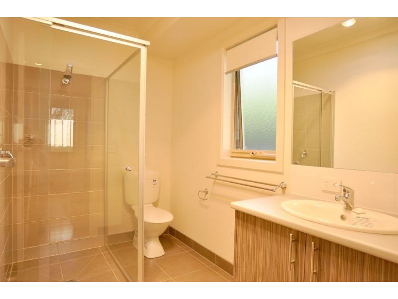 27b Halford Street, Inverloch VIC 3996