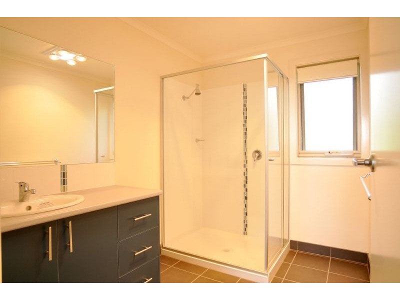 27b Halford Street, Inverloch VIC 3996