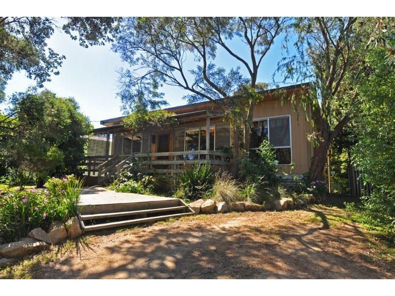 10 Veronica Street, Inverloch VIC 3996