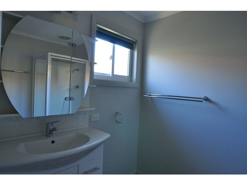 105 Tamara Crescent, Inverloch VIC 3996