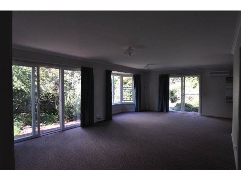 105 Tamara Crescent, Inverloch VIC 3996