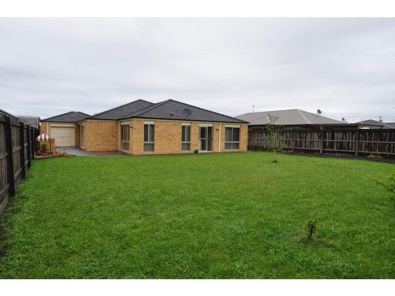 92 Meanderri Drv, Inverloch VIC 3996
