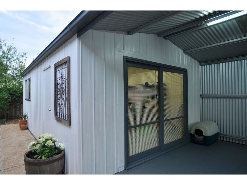 2 Darling Avenue, Inverloch VIC 3996