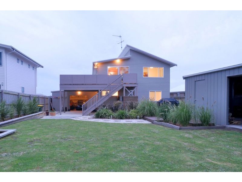 61 Tamara Crescent, Inverloch VIC 3996