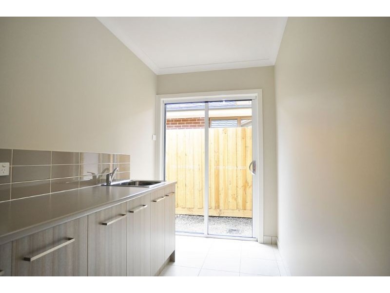 1 Blue Wren Way, Inverloch VIC 3996