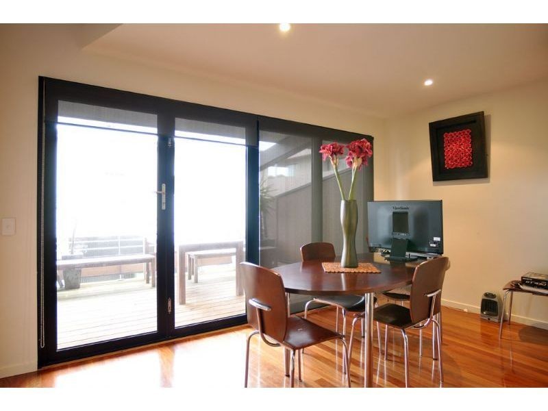 1/4 Beaton Place, Inverloch VIC 3996