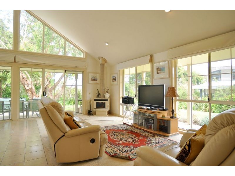 6 Western Street, Inverloch VIC 3996