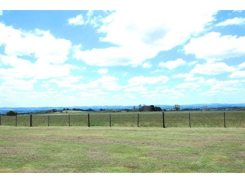 285 Sewells Rd, Koonwarra VIC 3954