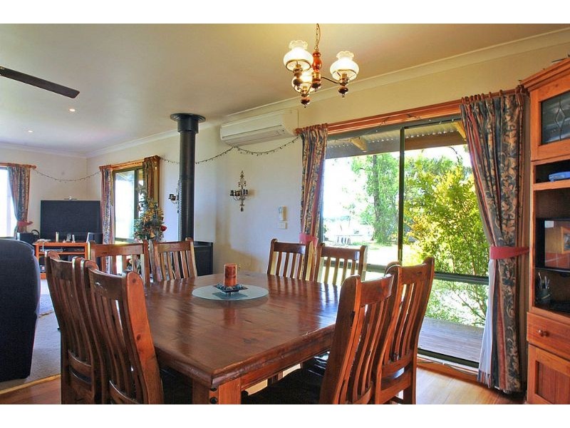 285 Sewells Rd, Koonwarra VIC 3954