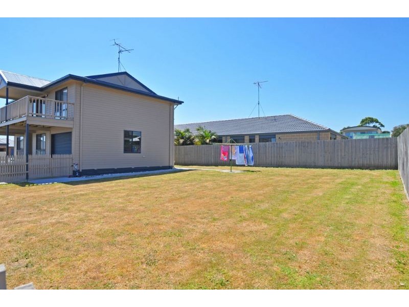 9 Endeavour Place, Inverloch VIC 3996