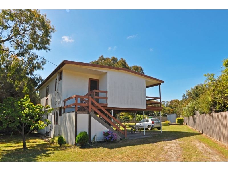 36 Park St, Inverloch VIC 3996 the real estate agency Sold