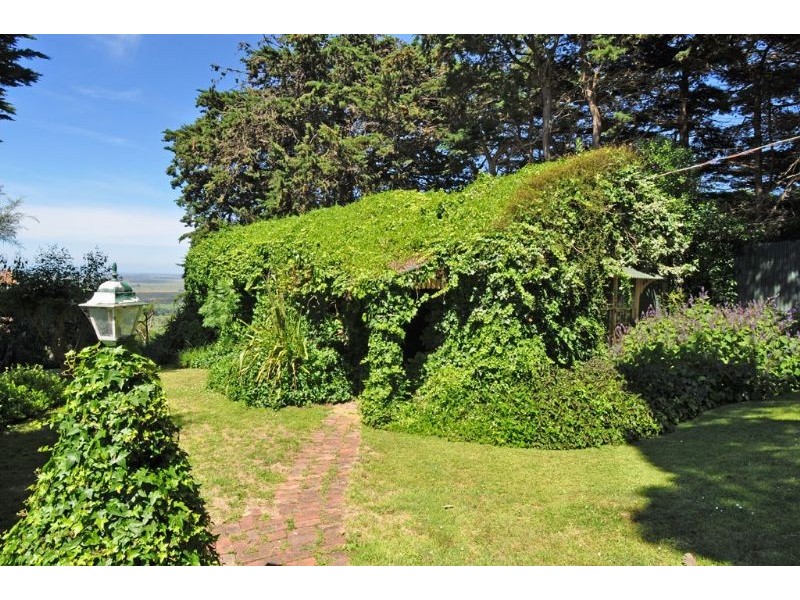 240 Lomagnos Rd, Outtrim VIC 3951