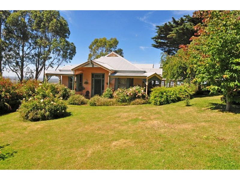 240 Lomagnos Rd, Outtrim VIC 3951