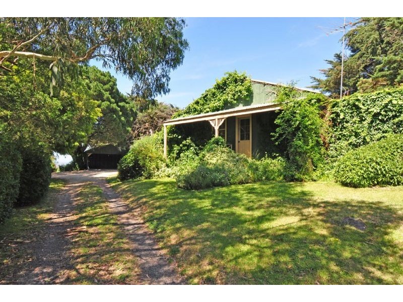 240 Lomagnos Rd, Outtrim VIC 3951