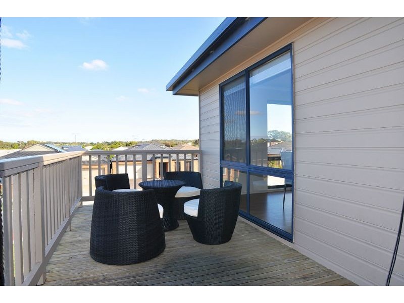 9 Endeavour Place, Inverloch VIC 3996