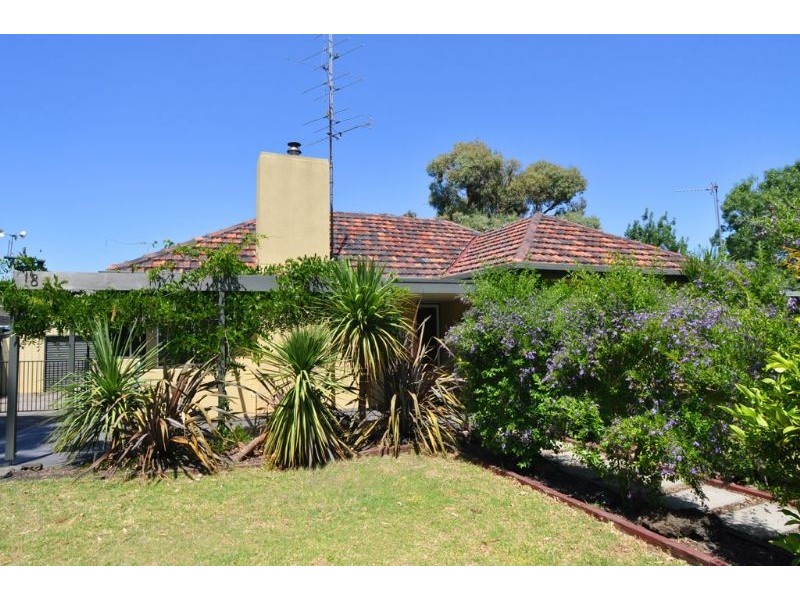 18 Nautilus Rd, Inverloch VIC 3996