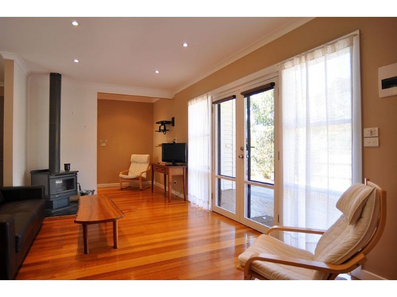 16 Bird Street, Inverloch VIC 3996