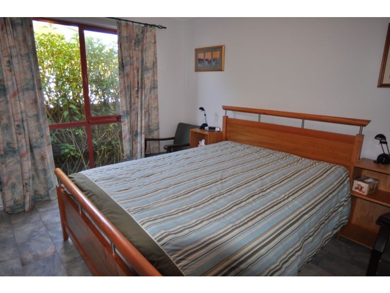 13 Beilby Ave, Inverloch VIC 3996