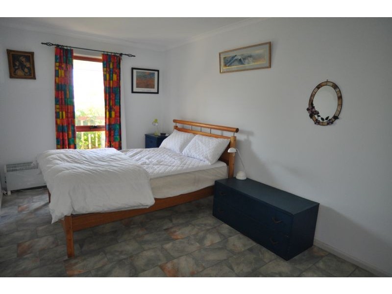 13 Beilby Ave, Inverloch VIC 3996