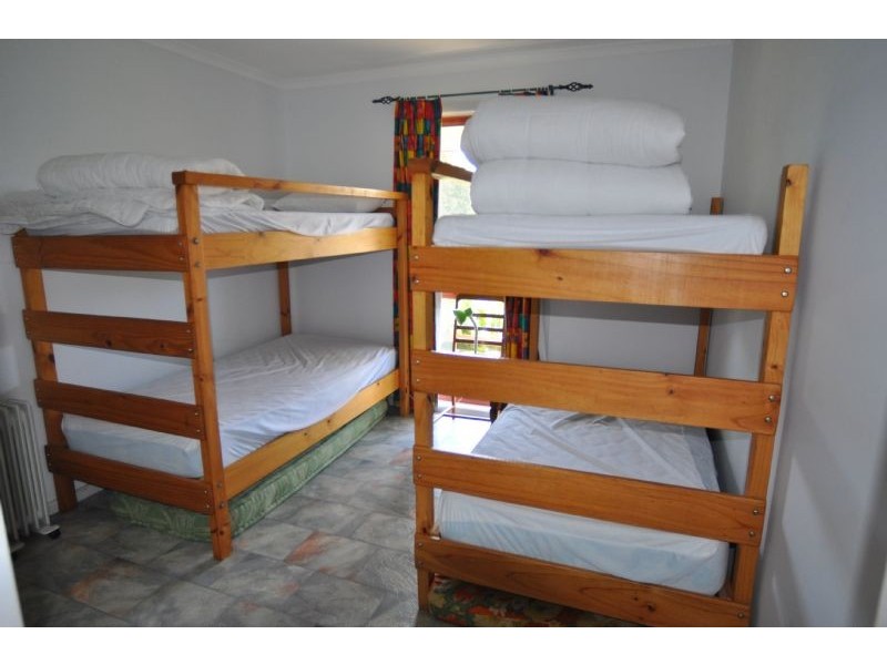 13 Beilby Ave, Inverloch VIC 3996