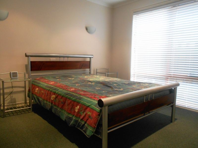 2/9 Meanderri Drive, Inverloch VIC 3996