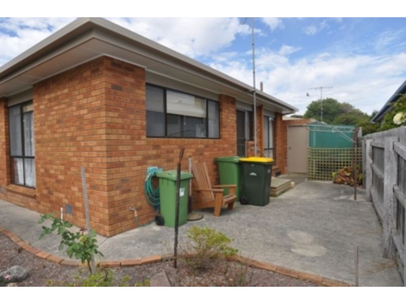 3/22-24 Freda St, Inverloch VIC 3996