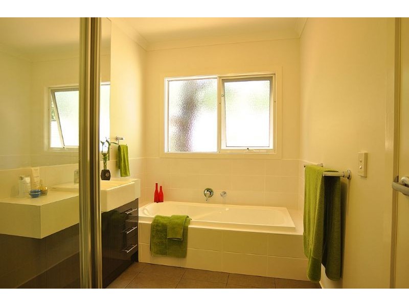 22 Fern St, Inverloch VIC 3996