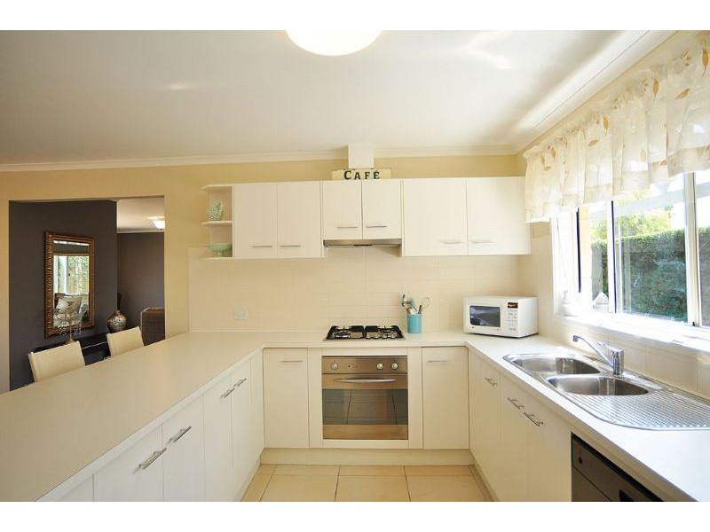 2 Queenscliff Drive, Inverloch VIC 3996