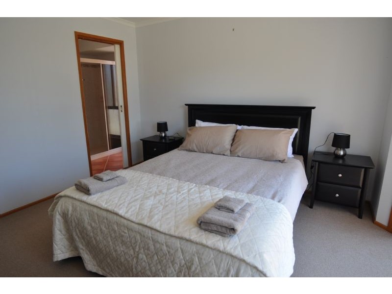 20 Tamara Cres, Inverloch VIC 3996