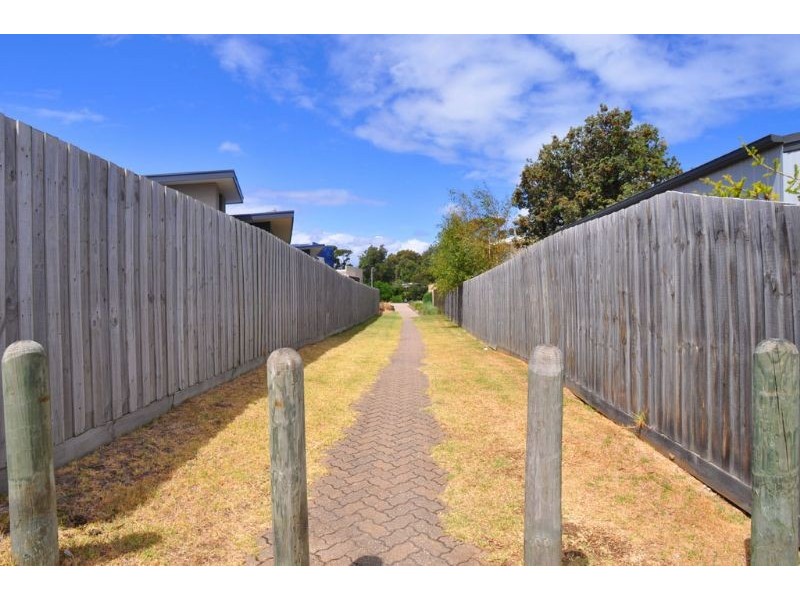 90 Ripple Drv, Inverloch VIC 3996
