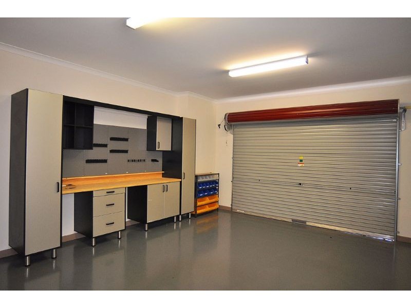 15 Dixon St, Inverloch VIC 3996