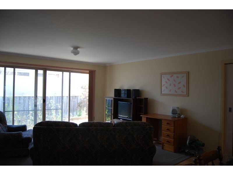 2/26 Cuttriss Street, Inverloch VIC 3996