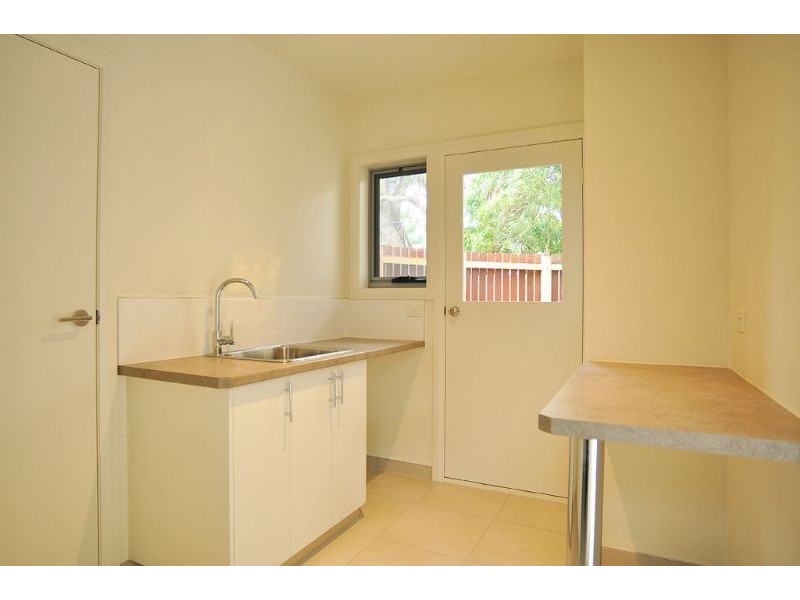 16 Grandview Grove, Inverloch VIC 3996