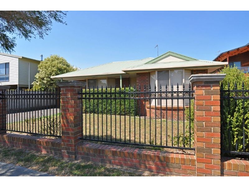 20 Tamara Crs, Inverloch VIC 3996