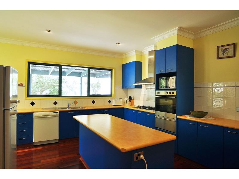 6 Evan Place, Inverloch VIC 3996