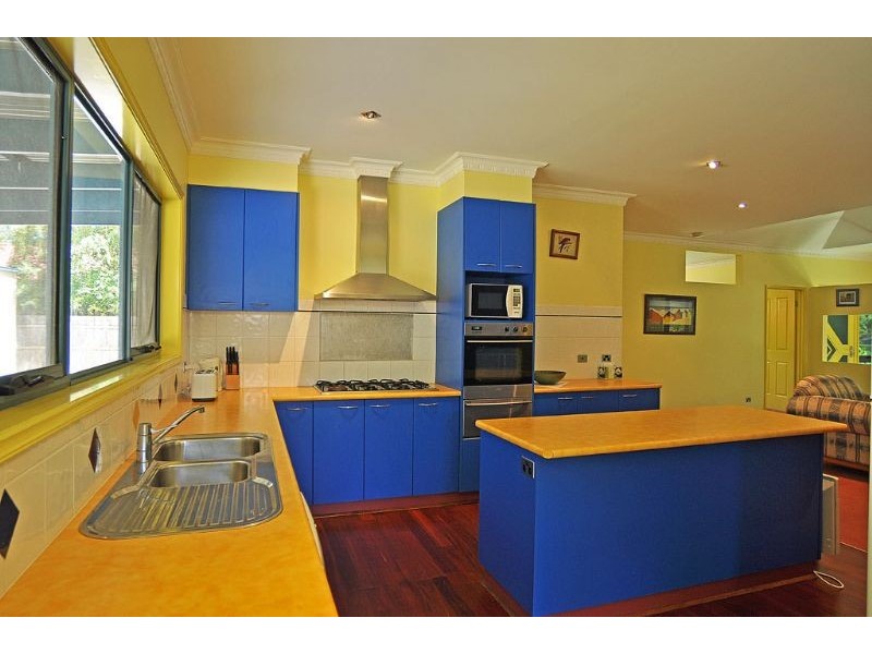 6 Evan Place, Inverloch VIC 3996