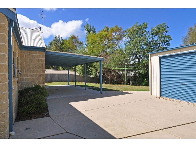 6 Evan Place, Inverloch VIC 3996