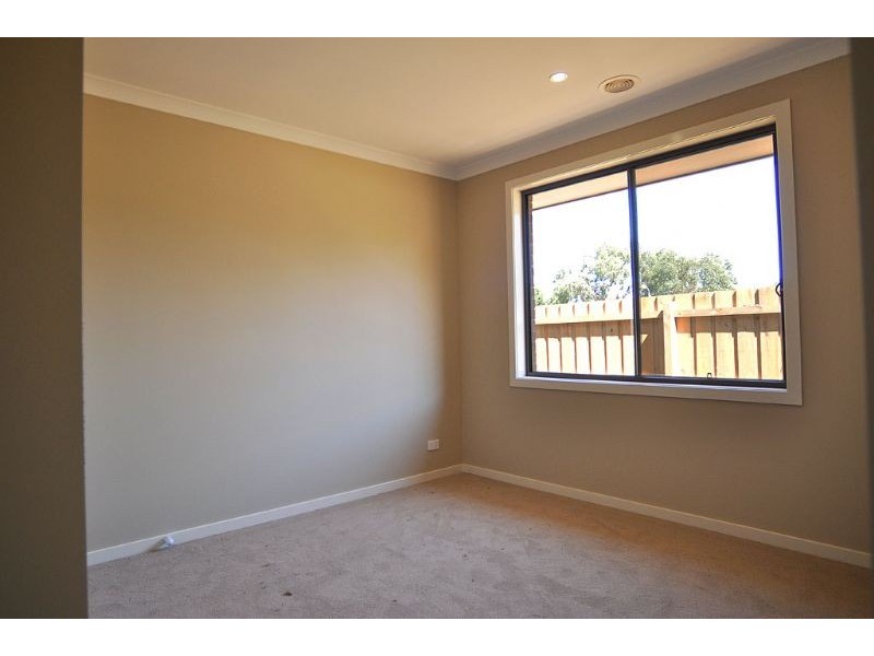 19 Correa Plc, Inverloch VIC 3996
