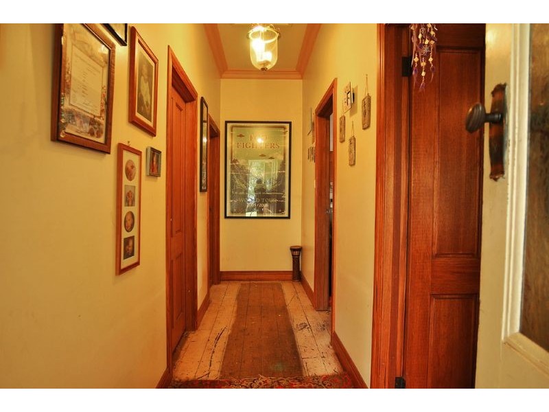 37 Grandview Grv, Inverloch VIC 3996