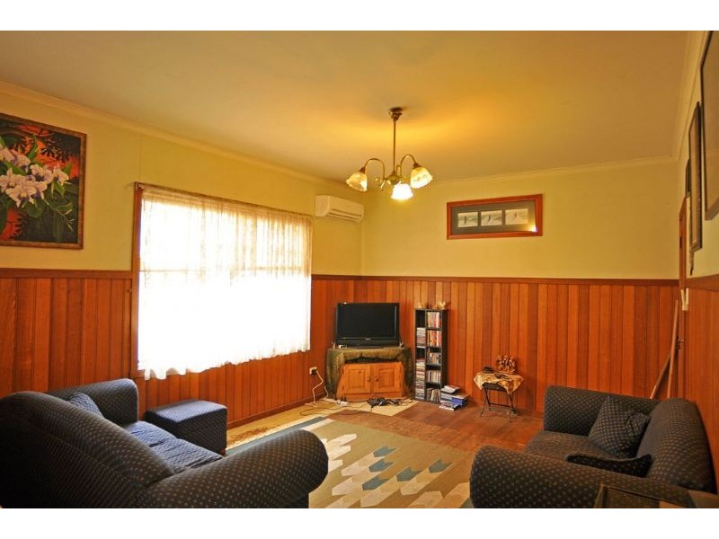 37 Grandview Grv, Inverloch VIC 3996