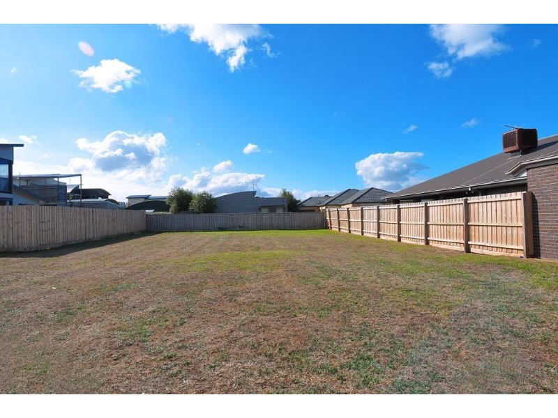 3 Artisan Way, Inverloch VIC 3996