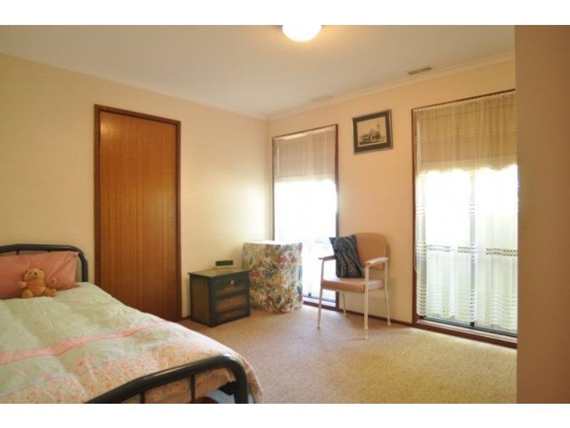 11 Venus St, Inverloch VIC 3996